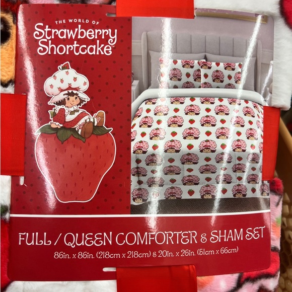 Strawberry shortcake comforter and sham set - Picture 2 of 3